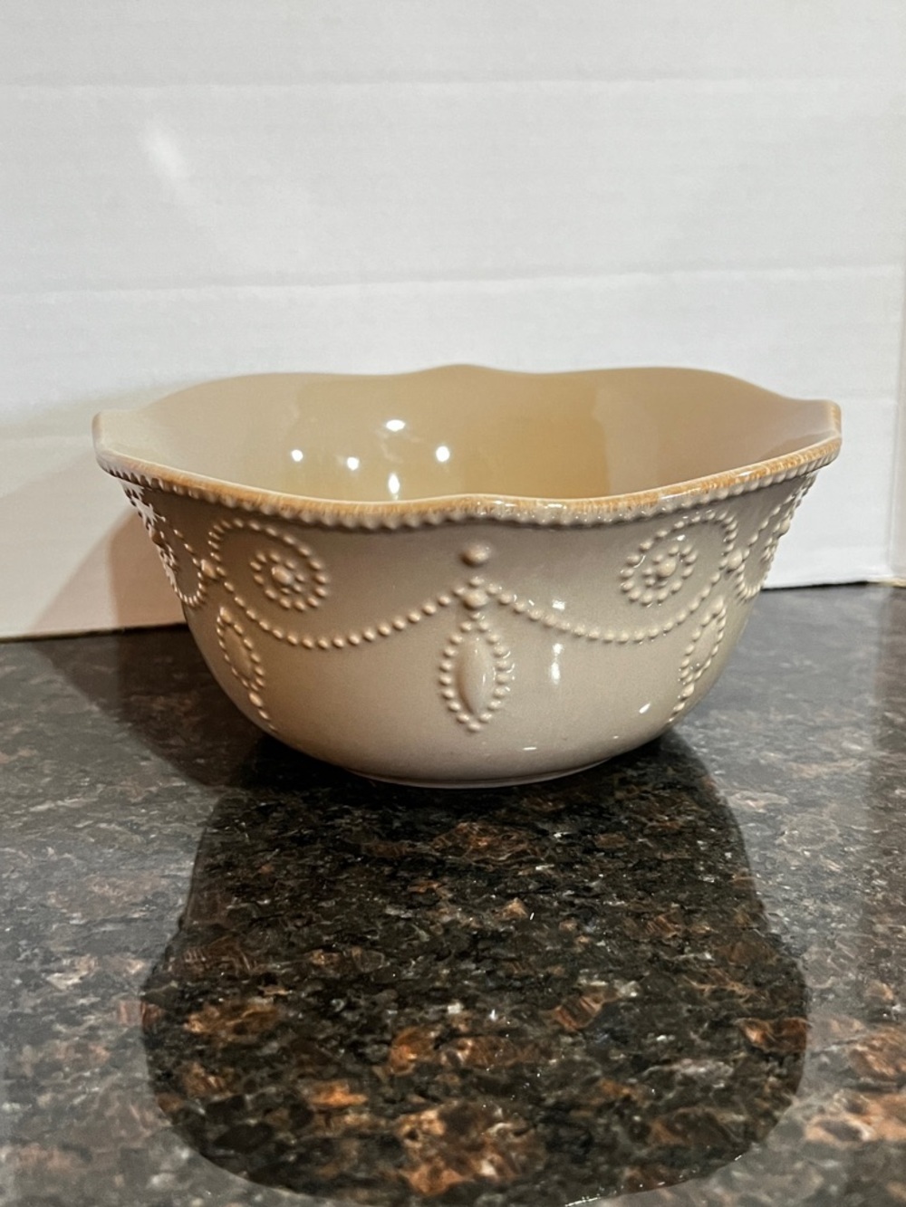 Lenox French Perle Cereal Fruit Dining Bowl 20 OZ. Light Brown Ceramic